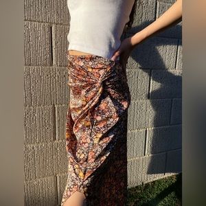 Abercrombie & Fitch - XL - Silk Skirt